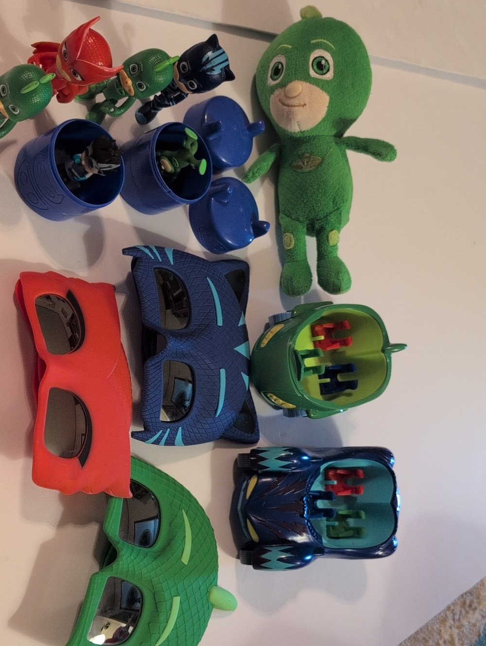 Hasbro PJ Masks Assorted Figure Playset with Red, Blue, Green Accessories